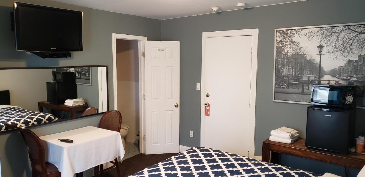 Jones Beach Hotel Wantagh Экстерьер фото