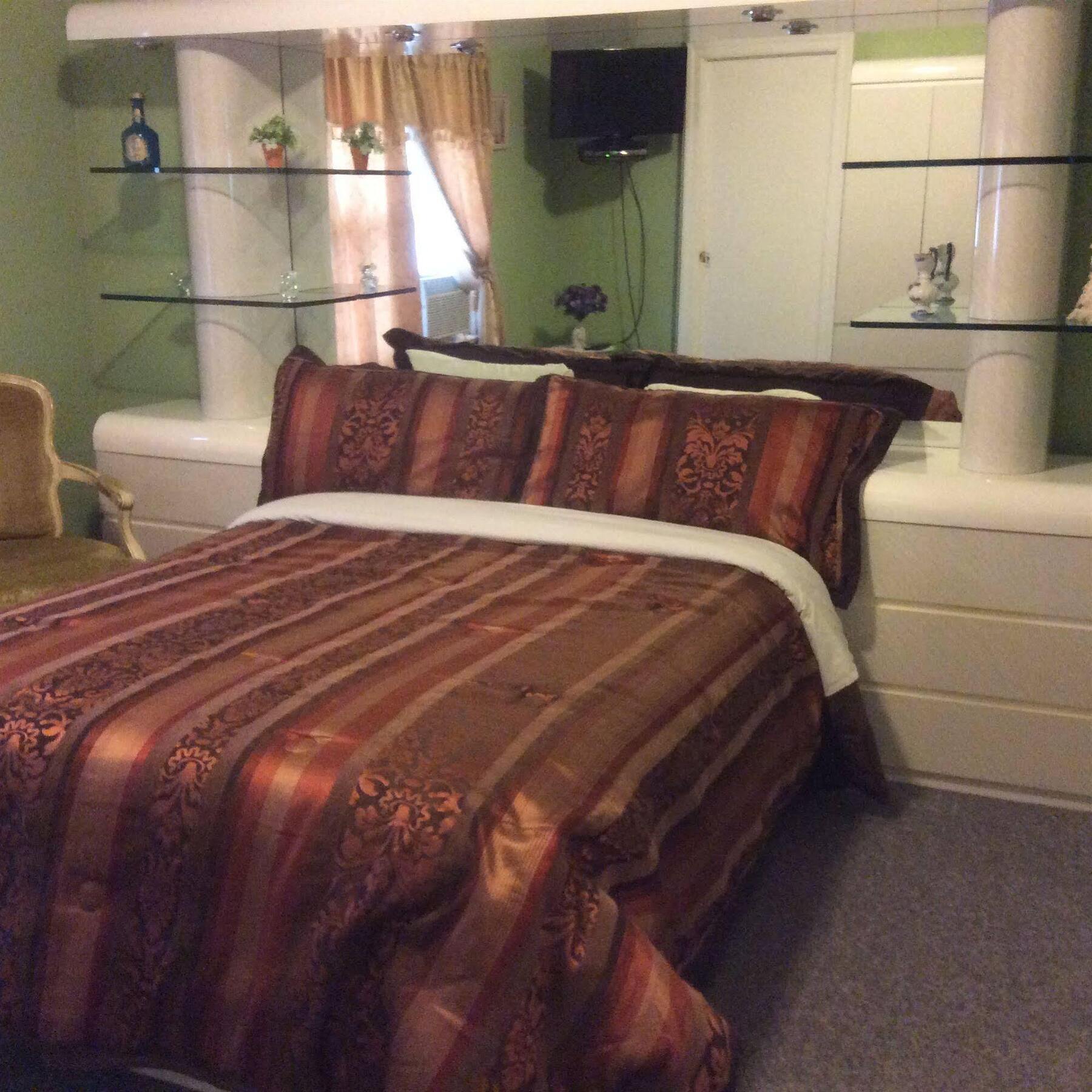 Jones Beach Hotel Wantagh Экстерьер фото